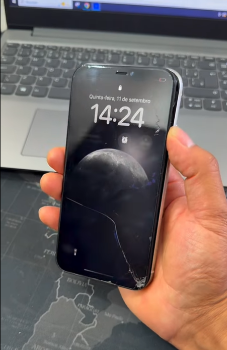 FFRW celular quebrado